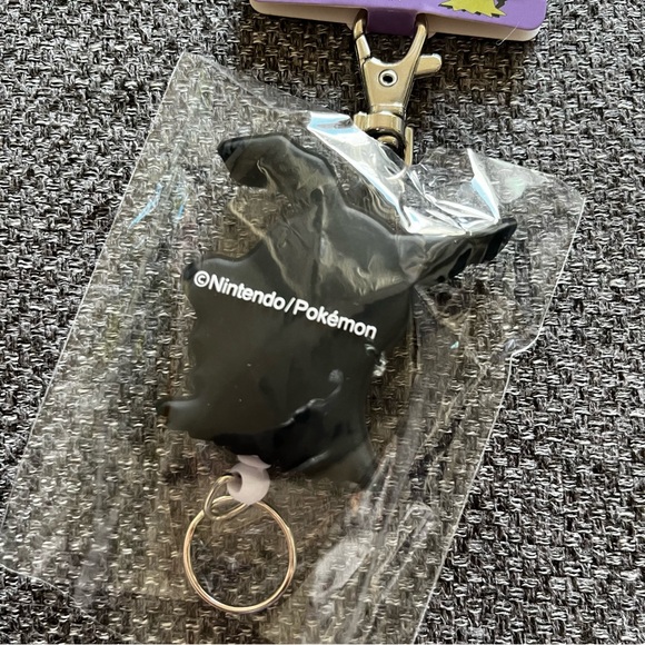 BNWT Japan Pokemon Center Rubber Reel Keyholder Mimikyu - Picture 6 of 8